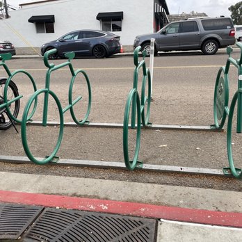 Lofty Coffee - Bike racks here! - Desserts Near Me - Encinitas, California