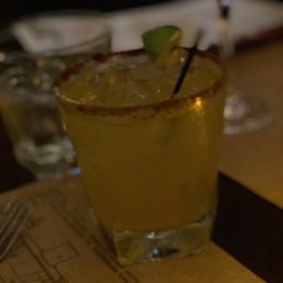 Mango jalapeño margarita