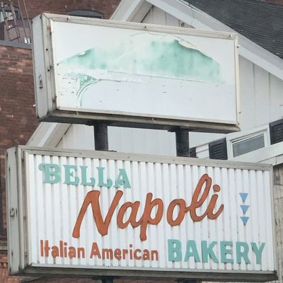 Bella-Napoli Italian Bakery by null
