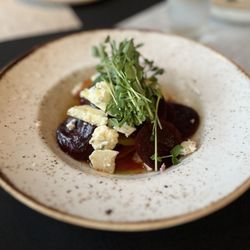 Hualani's - Fresh beets