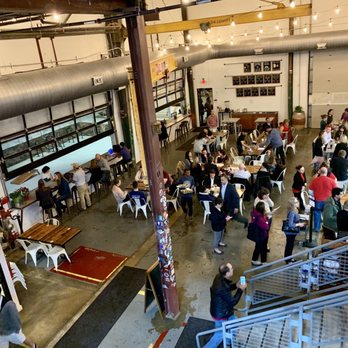Caboose Commons - Breweries Near Me - Fairfax, Virginia