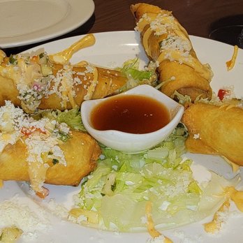 Bennett's Westside Grill - Spicy Cheese, Roasted Corn & Chicken Flautas - American Near Me - Rocklin, California