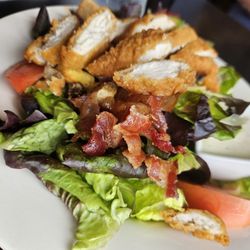 Freeland Café and Lounge - Chicken salad