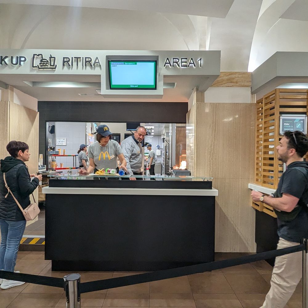 McDonald's - Fast Food Near Me - Rome, RM