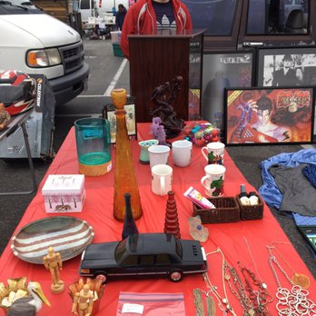 De Anza Flea Market - Most everything went-good vendor experience - Flea Markets Near Me - Cupertino, California De Anza Flea Market - Most everything went-good vendor experience - Flea Markets Near Me - Cupertino, California