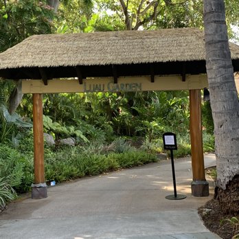 Hale Koa Hotel - Luau Garden entrance - Hotels Near Me - Honolulu, Hawaii Hale Koa Hotel - Luau Garden entrance - Hotels Near Me - Honolulu, Hawaii
