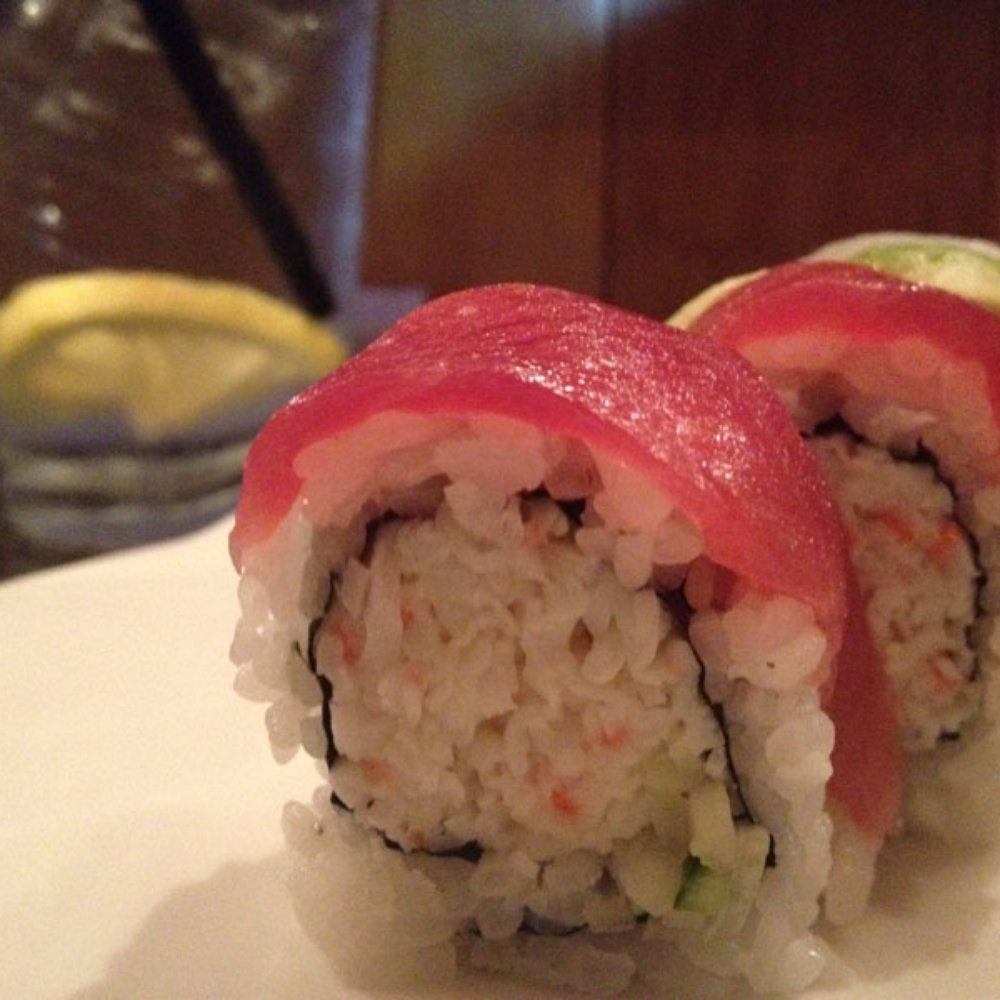 Sushi Lounge - Poway - Fish on $13 roll so thin that you can't taste it, but plenty of imitation crab meat. Won't be coming back! - Sushi Bars Near Me - Poway, California Sushi Lounge - Poway - Fish on $13 roll so thin that you can't taste it, but plenty of imitation crab meat. Won't be coming back! - Sushi Bars Near Me - Poway, California