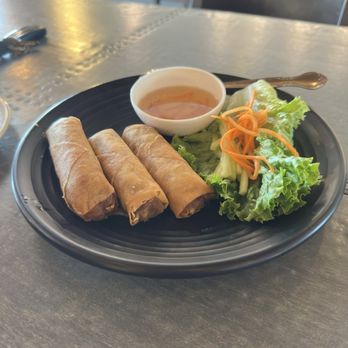 Pho Binh Heights - A3. Egg Rolls - Vietnamese Near Me - Houston, Texas
