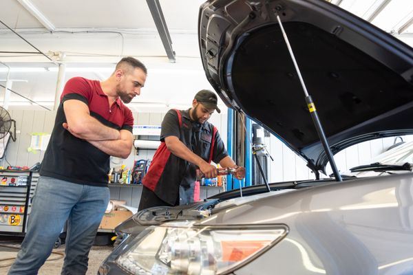 J & S AUTOHAUS - Updated July 2025 - 71 Photos & 106 Reviews - 1723 N ...