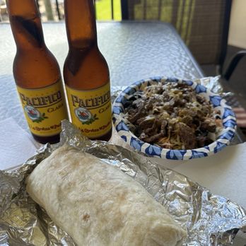 Da Crack Mexican Grinds - Carne Asada bowl and a couple of Pacificos - Mexican Near Me - Koloa, Hawaii