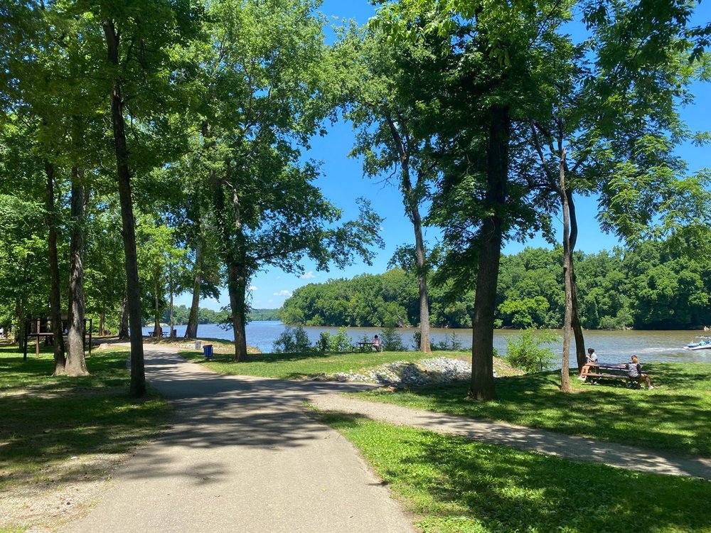 ROBIOUS LANDING PARK Updated October 2024 27 Photos 3800 James