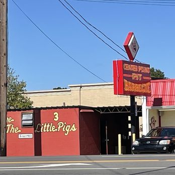 Center Point Barbecue - Outside front - Barbeque Near Me - Hendersonville, Tennessee