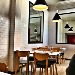 María Antonieta - Nice small place here
