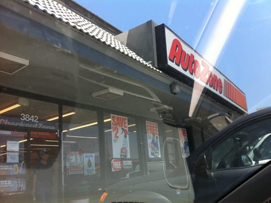 AUTOZONE AUTO PARTS - Updated June 2025 - 45 Reviews - 3842 University