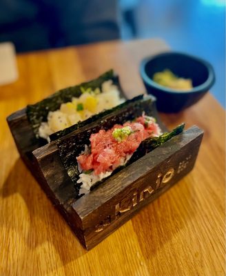 Kinjo Hand Roll Bar by null