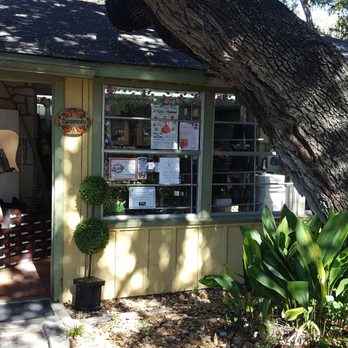In Style Accessories - Shoe Stores Near Me - Wimberley, Texas