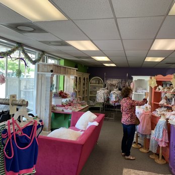 Purple Peanut - Children's Clothing Near Me - Huntsville, Alabama Purple Peanut - Children's Clothing Near Me - Huntsville, Alabama