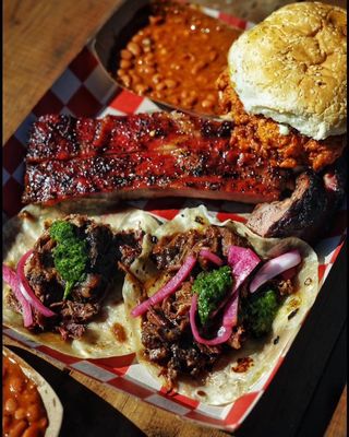 Brix Barbecue by null