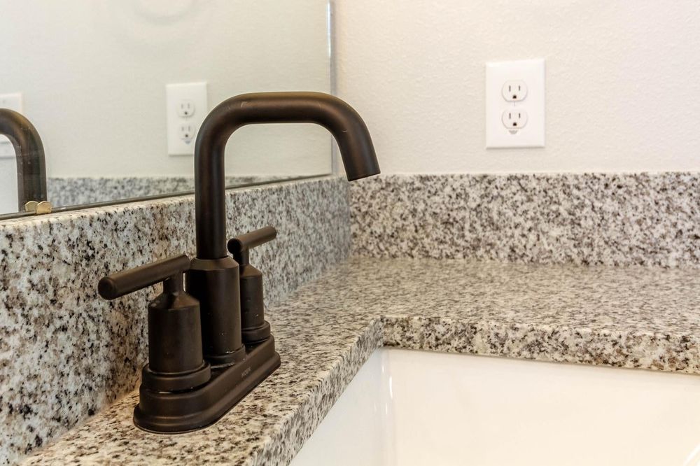 Slide of Winston Plaza 24 Hour Plumber