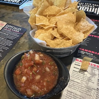 Mama Tigre - Chips and salsa - Mexican Near Me - Oakton, Virginia Mama Tigre - Chips and salsa - Mexican Near Me - Oakton, Virginia