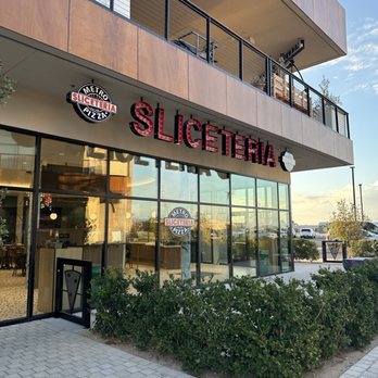 Metro Sliceteria - Exterior - Pizza Near Me - Las Vegas, Nevada Metro Sliceteria - Exterior - Pizza Near Me - Las Vegas, Nevada