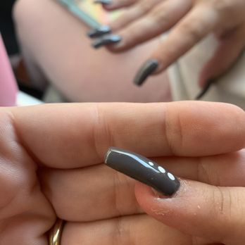 Lucky Nails - Nail Salons Near Me - Hartwell, Georgia