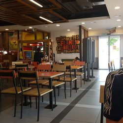 Burger King - Photo taken after the staff cleaned