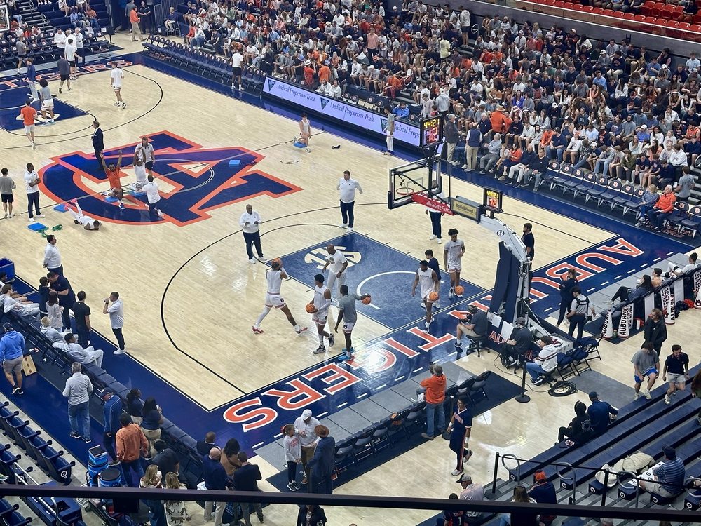 Social spots from Auburn Arena
