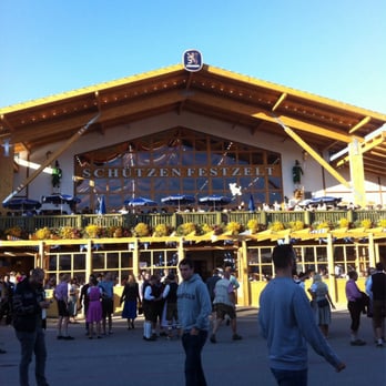 Oktoberfest - Fun Fair Near Me - Munich, BY Oktoberfest - Fun Fair Near Me - Munich, BY