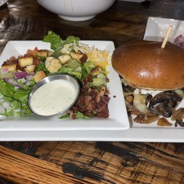Baby Bella Burger
