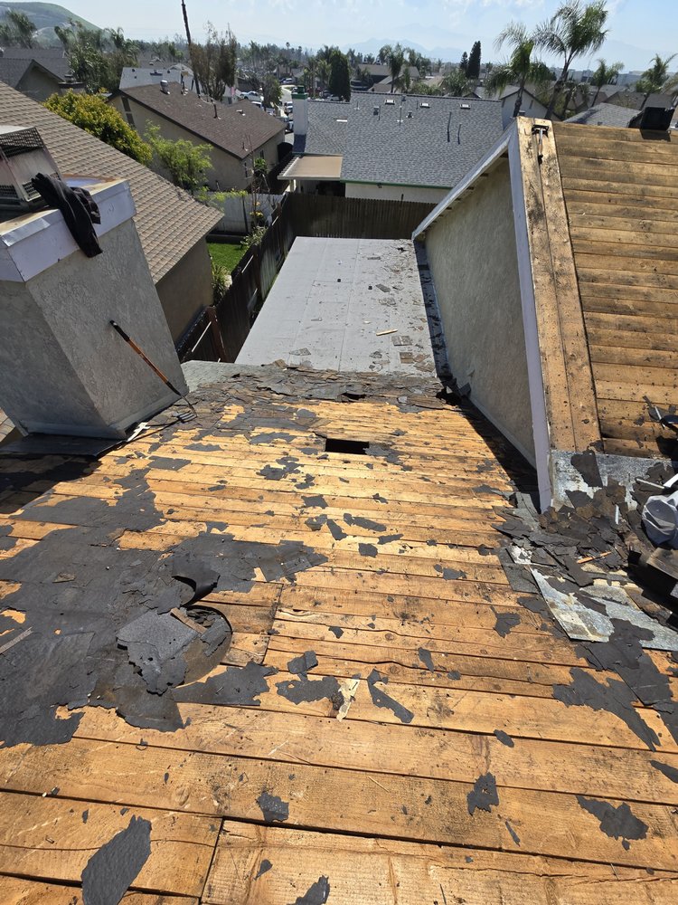 Slide of Eminent Roofing