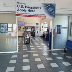 US Post Office - The entrance to the counter area.