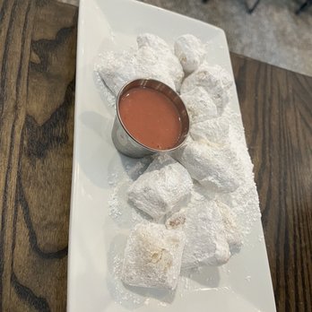 Brick & Spoon - Orange Beach - Cafe beignets - Breakfast & Brunch Near Me - Orange Beach, Alabama