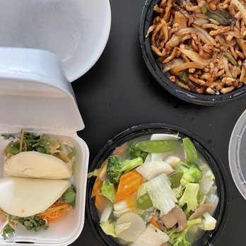 Fat Dragon - Vegetable Delight, gua bao, shredded pork with peking sauce - Asian Fusion Near Me - Austin, Texas Fat Dragon - Vegetable Delight, gua bao, shredded pork with peking sauce - Asian Fusion Near Me - Austin, Texas