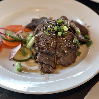 Yard House - Steak Bowl - New American Near Me - Palmdale, California Yard House - Steak Bowl - New American Near Me - Palmdale, California
