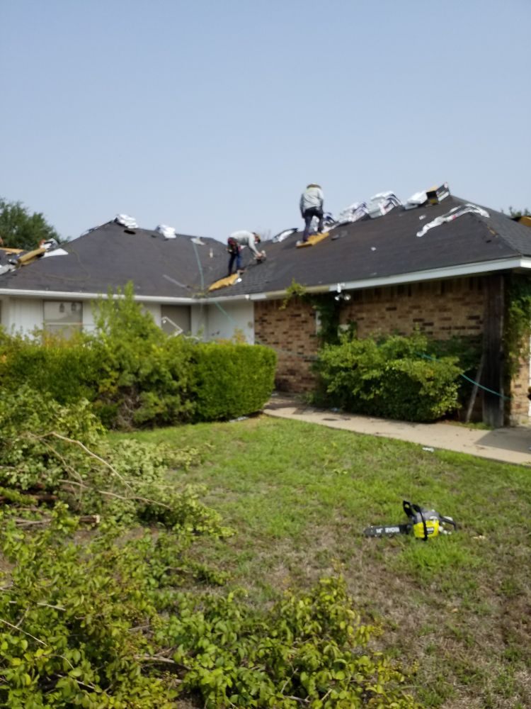 Slide of Right Choice Roofing