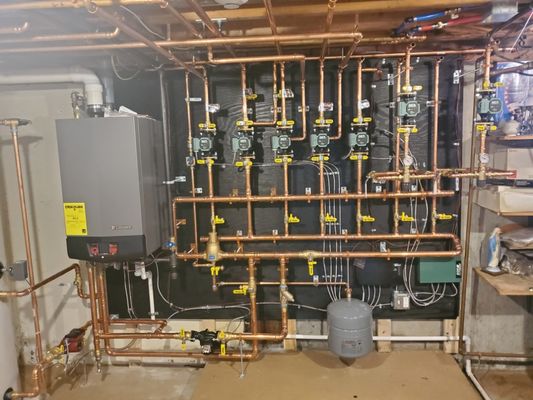 Landmark Plumbing & Heating Logo