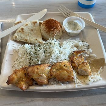 Luna Grill Anaheim - Mediterranean Near Me - Anaheim, California