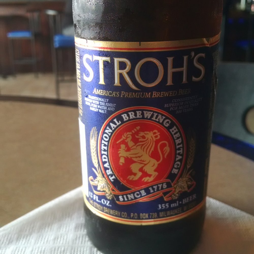 Stroh's beer so cold, it sweats!