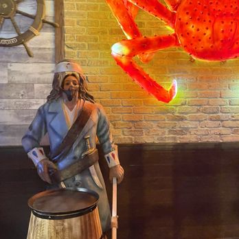 The Juicy Seafood - Ambiance - Seafood Near Me - Hallandale Beach, Florida The Juicy Seafood - Ambiance - Seafood Near Me - Hallandale Beach, Florida
