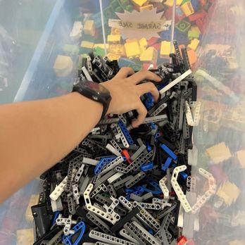 Bricks & Wheels - Toy Stores Near Me - Bellevue, Washington