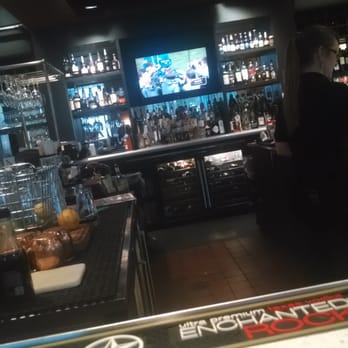 FnG Eats - Bar area - New American Near Me - Keller, Texas