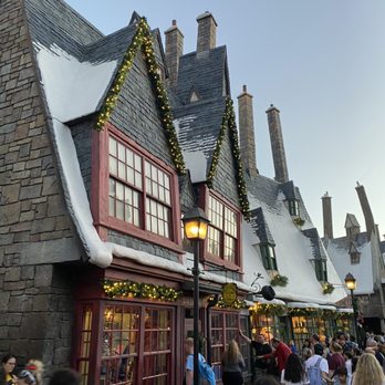 King's Cross Station - Train Stations Near Me - Orlando, Florida