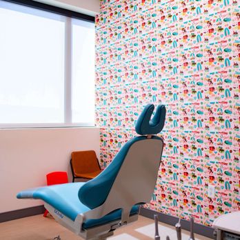 Crossroads Pediatric Dentistry - Pediatric Dentists Near Me - Aurora, Colorado Crossroads Pediatric Dentistry - Pediatric Dentists Near Me - Aurora, Colorado