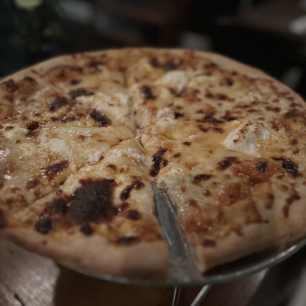 Silver Queen Cafe - Five Cheese Pizza - Breakfast & Brunch Near Me - Baltimore, Maryland Silver Queen Cafe - Five Cheese Pizza - Breakfast & Brunch Near Me - Baltimore, Maryland
