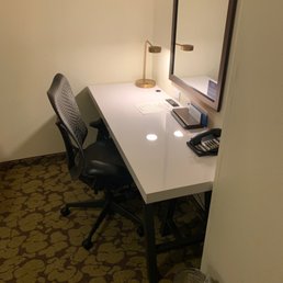 Desk Desk