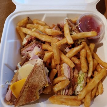 La Conner Pub & Eatery - The Pub Club - American Near Me - La Conner, Washington La Conner Pub & Eatery - The Pub Club - American Near Me - La Conner, Washington