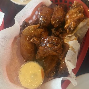Zane's Tavern - Asian Chili Garlic Wings - American Near Me - Snowmass Village, Colorado Zane's Tavern - Asian Chili Garlic Wings - American Near Me - Snowmass Village, Colorado
