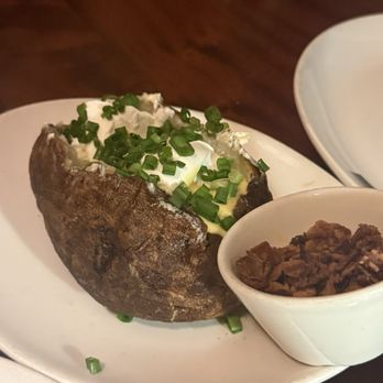 Metropolitan Grill - Baked potato yes - American Near Me - Seattle, Washington