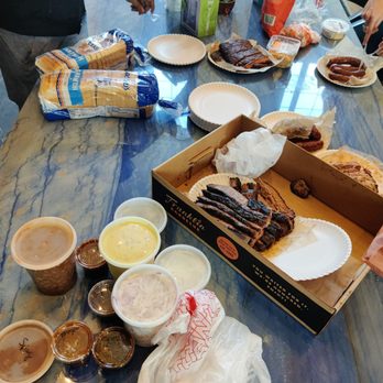 Franklin Barbecue - Barbeque Near Me - Austin, Texas Franklin Barbecue - Barbeque Near Me - Austin, Texas